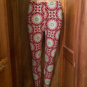 Novelty Leggings- Pink and Maroon Kaleidoscope Print